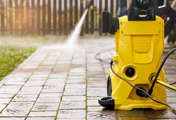 Best Dumpster Area Cleaning  in Haslett, MI